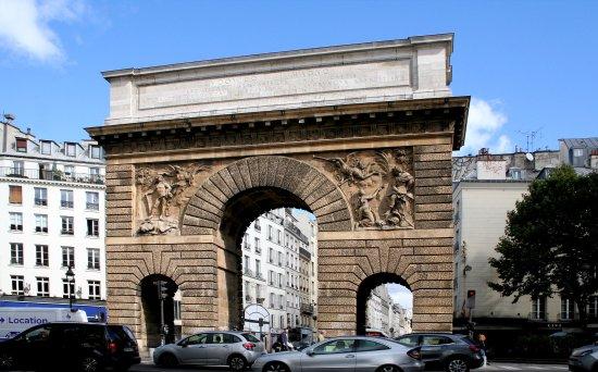 Pomnik Porte St-Martin